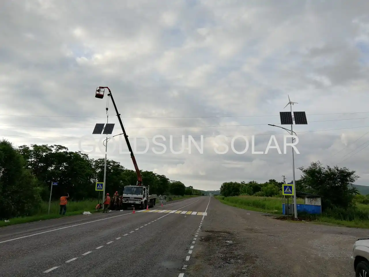 Solar street lights 