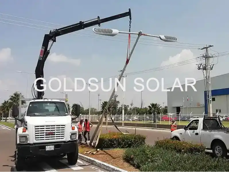 Street Lights with Solar Panels and Batteries