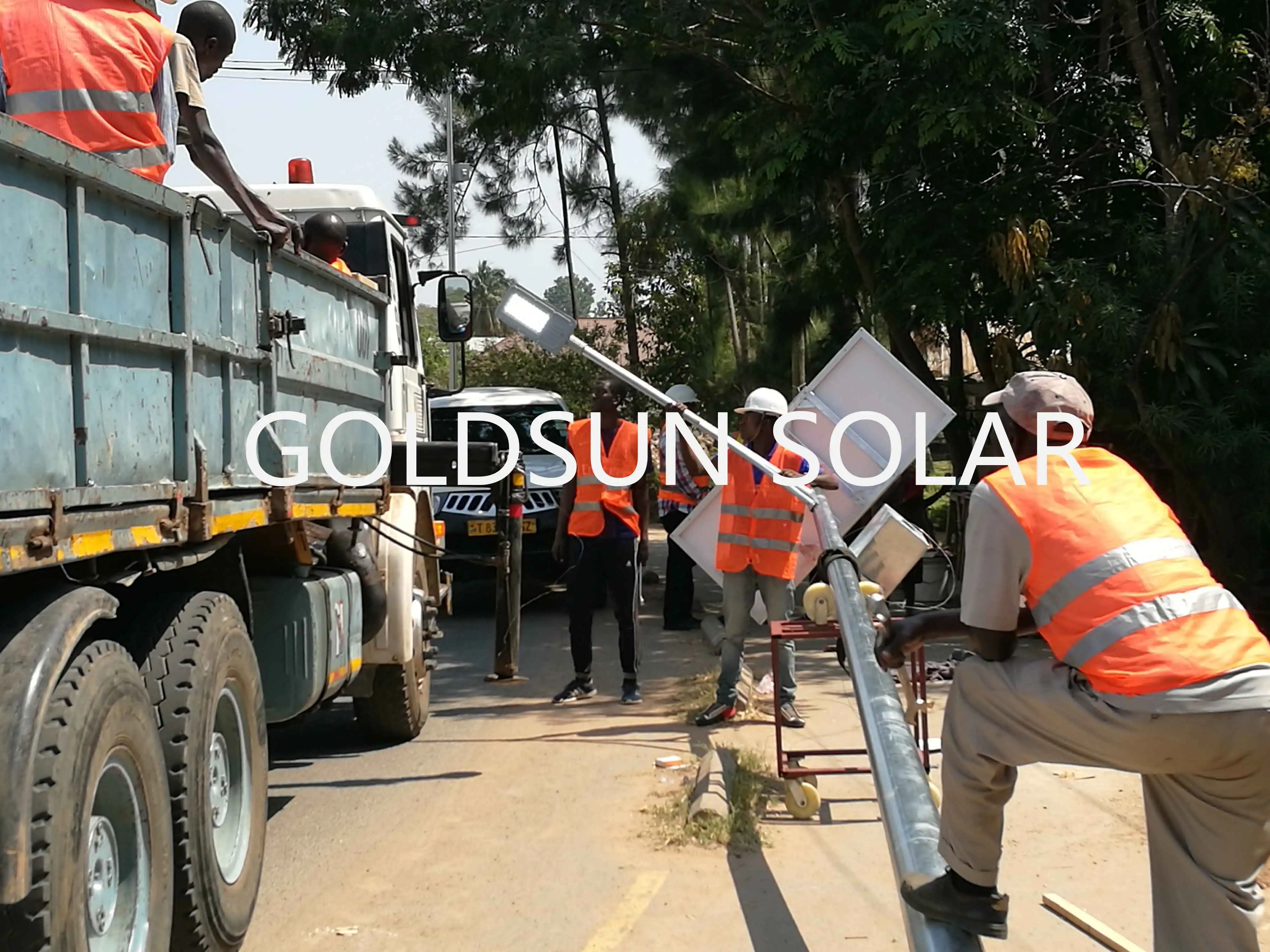 Solar LED magetsi ane mapango