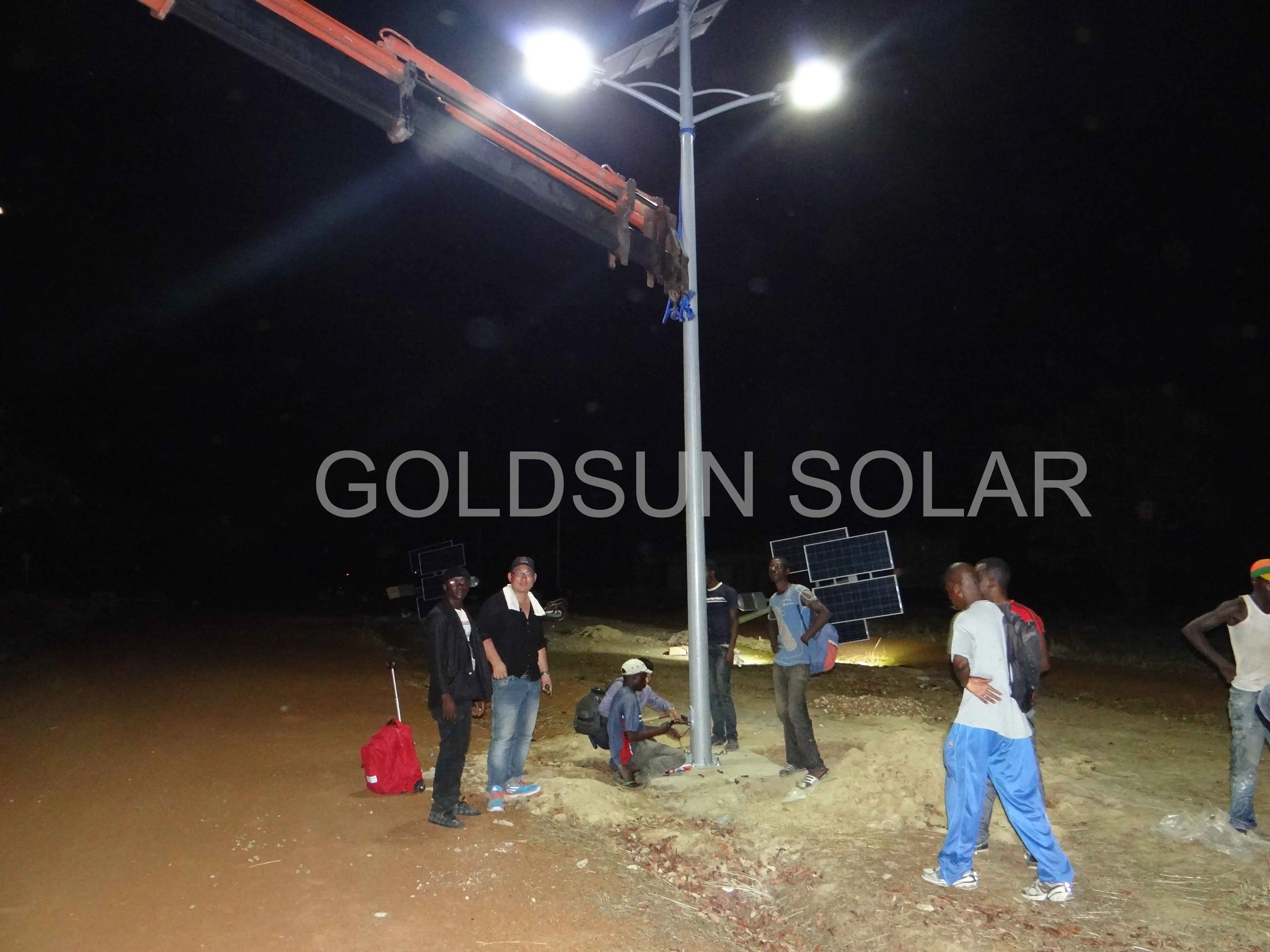 solar panel street light pole solar panel street light pole