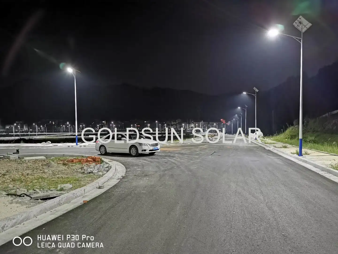 Can Integrated Solar Street Lights Be Used for Garden Lighting?