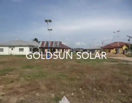 Solar Battery Street Light vs Traditional: 50% Longer Lifespan